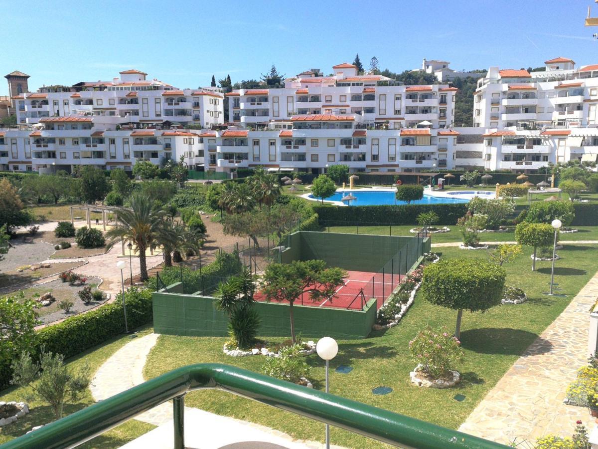Benalmarina Sea View Apartments Benalmadena Ngoại thất bức ảnh